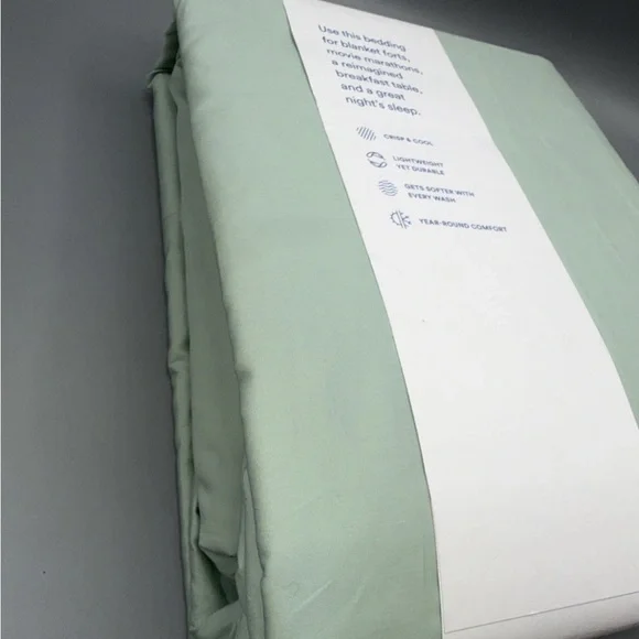 The Company Store Queen Sheet Set - Green Percale - Picture 5 of 7